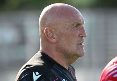 Hythe Town manager Darren Beale says he has been backed “100 per cent” in his efforts to sign new players as Cannons bid to climb table