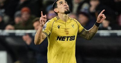 Daniel Munoz scores as Crystal Palace beat struggling Burnley