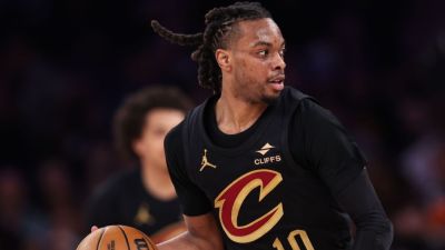 Cavaliers fined $250,000 for resting Darius Garland in national TV game - ESPN