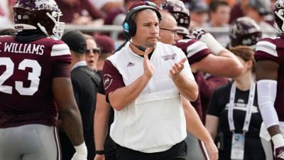 Sources - Mississippi State set to bring back Arnett as DC - ESPN