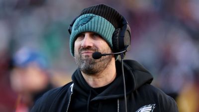 Nick Sirianni - Kenny Pickett - Sources -- Sirianni more involved in Eagles offensive preparations - ESPN - espn.com - county Eagle - Los Angeles