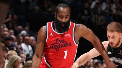 Kevin Durant - Michael Jordan - Carmelo Anthony - Shaquille Oneal - Karl Malone - Dirk Nowitzki - Clippers' Harden passes Carmelo for 10th on scoring list - ESPN - espn.com - Jordan - state Minnesota