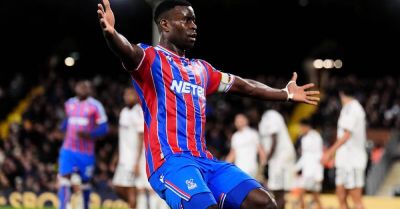 Crystal Palace climb into top four of Premier League after beating Fulham
