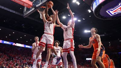 Arizona hits top of AP men's hoops poll; Purdue slides to 6th - ESPN