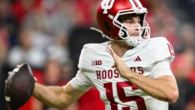 Mendoza, Pavia, Love, Sayin named Heisman Trophy finalists - ESPN