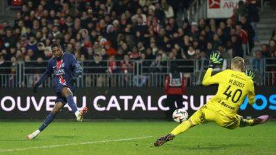 Dembele's second hat-trick of the week helps PSG win 5-2 at Brest