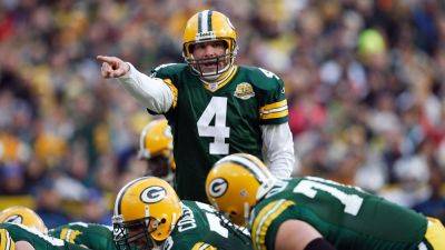 Brett Favre - Rob Gronkowski - Brett Favre says viral confrontation with Mark Gastineau about NFL sack record was a 'setup' - foxnews.com - Usa - New York - state Wisconsin - county Green - county Bay