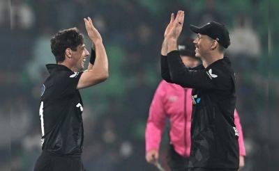 Temba Bavuma - Tabraiz Shamsi - Daryl Mitchell - Matthew Breetzke - Glenn Phillips - Lungi Ngidi - New Zealand vs South Africa, ODI Tri Series, Live Score Updates - sports.ndtv.com - South Africa - New Zealand - Pakistan - county Kane - county Mitchell