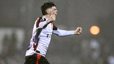 First Division wrap: Dundalk begin with win; Cobh rise from dead