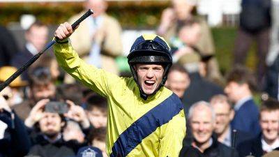 Paul Townend - Irish jockey Michael O'Sullivan, 24, dies after falling from horse - foxnews.com - Ireland