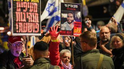 Benjamin Netanyahu - Hamas to release six more hostages and hand over four bodies on Saturday - euronews.com - Israel - county Mobile - Palestine