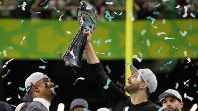Super Bowl champion Eagles name Kevin Patullo as new OC - ESPN