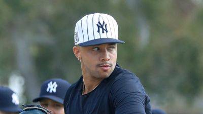 Devin Williams, ex-Yanks stars helped spur new facial-hair rule - ESPN