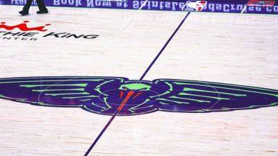 Pelicans contestant 'New Bawlins' is now the baby crawl race GOAT - foxnews.com