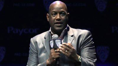 Sources - Bernard Muir expected to resign as Stanford AD - ESPN