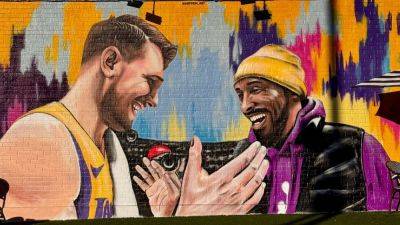 Luka Doncic's viral L.A. mural: An artist's tribute to Kobe Bryant and the Lakers - ESPN