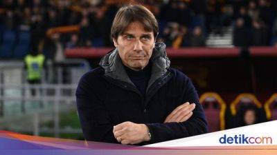 Antonio Conte - Leonardo Spinazzola - Alex Meret - As Roma - Conte: Roma Takut kepada Napoli - sport.detik.com
