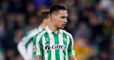 Antony supported by five Manchester United players after 21-word Real Betis update