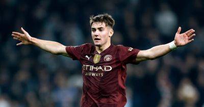 Man City transfer twist as fresh update emerges on midfielder's exit