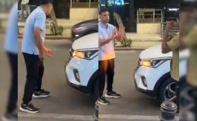 Rahul Dravid - Rahul Dravid's Car Suffers Collision With Auto In Bengaluru. Heated Argument Follows. Video - sports.ndtv.com - India