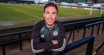 Scott Brown on the Rangers 'no pressure' lesson he takes into next Ayr showdown in touchline spar with old pal