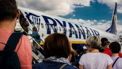 Ryanair punishes Denmark over ‘harmful’ new tax by scrapping flights to major airports - euronews.com - Sweden - Denmark - Italy - Eu - Hungary