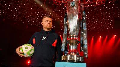 Damien Duff - Damien Duff: Let's call a spade a spade, Melia is playing catch-up - rte.ie - Britain - Ireland