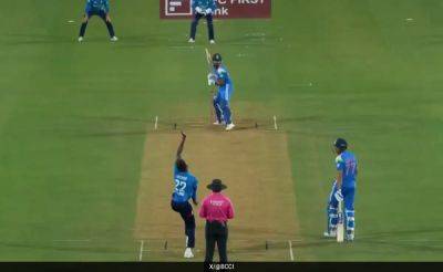 Watch: Shreyas Iyer Shuts Down Short-Ball Weakness, Smashes Jofra Archer For 2 Stunning Sixes In A Row