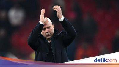 Virgil Van-Dijk - Cody Gakpo - Dominik Szoboszlai - Arne Slot - Slot Senang Bisa Tampil di Final Piala Liga Inggris - sport.detik.com - Liverpool
