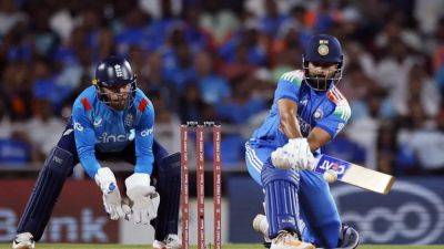 Movie night cut short, India's Iyer puts up a show against England