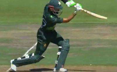 Pakistan vs New Zealand Live Updates ODI Tri Series: Glenn Phillips' Unbeaten 106 Steers NZ To 330/6