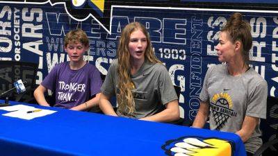 Former Iowa player Ava Jones says she has Hodgkin lymphoma - ESPN