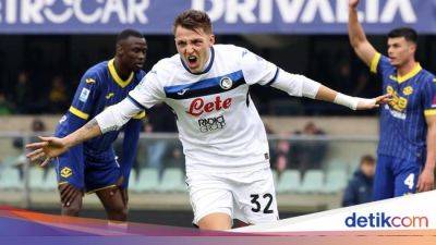 Marcus Thuram - Mateo Retegui - Top Skor Liga Italia: Mateo Retegui Tembus 20 Gol - sport.detik.com