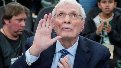 Hubie Brown, 91, honored as 'fantastic ride' comes to end - ESPN - espn.com - New York - county Bucks