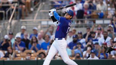 Dodgers' Shohei Ohtani smacks solo homer in first spring at-bat - ESPN