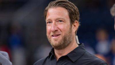 Dave Portnoy reveals 'weird' government call offering job; says he would've had to stop running Barstool - foxnews.com - Usa