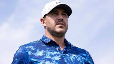 Brooks Koepka says he plans to fulfill LIV Golf League contract - ESPN