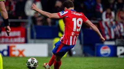 Atlético coach Simeone: Ball doesn't move on disallowed pen - ESPN