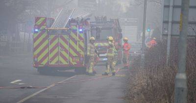 LIVE: Crews descend on Stockport street as smoke billows from building fire - latest updates - manchestereveningnews.co.uk - state Indiana - county Lane