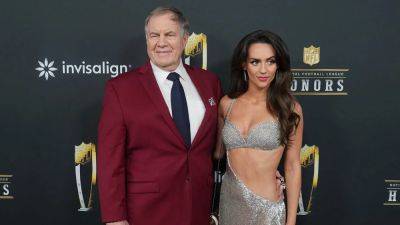 Bill Belichick - Bill Belichick requested his girlfriend be included on UNC emails: report - foxnews.com - state New Jersey - county Rutherford