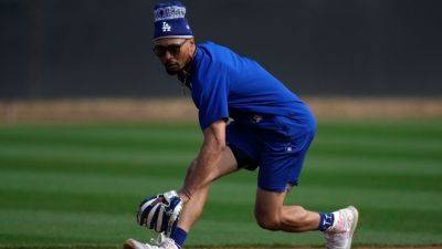 Dodgers' Mookie Betts to miss Japan games with illness - ESPN