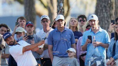 Spaun carries 1-shot lead into final round of tough Players - ESPN