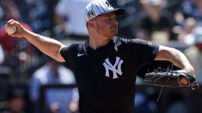 Yankees GM - Schmidt to start on IL, Carrasco makes roster - ESPN