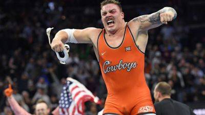 NCAA wrestling -- Penn St. wins again; Hendrickson stuns Steveson - ESPN