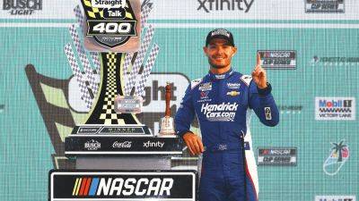Kyle Larson - Denny Hamlin - Chase Briscoe - Kyle Busch - Ryan Blaney - Hendrick Motorsports - Joe Gibbs - Kyle Larson wins Cup Series at Homestead, finishes one race shy of triple-header sweep - foxnews.com