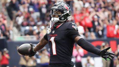 Sources - Stefon Diggs agrees to 3-year, $69M deal with Patriots - ESPN