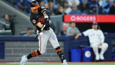 Orioles' Tyler O'Neill extends Opening Day home run record - ESPN