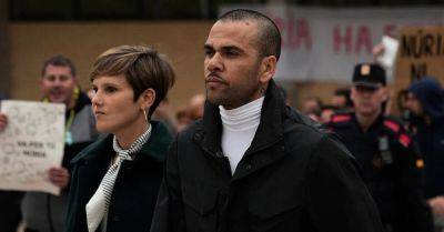 Dani Alves - Spanish court overturns footballer Dani Alves’ rape conviction on appeal - breakingnews.ie - Spain - Brazil