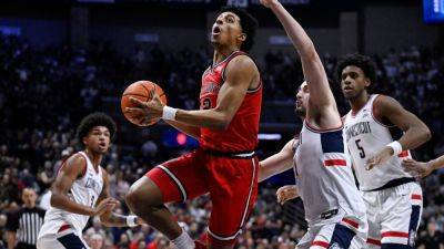 St. John's star RJ Luis entering NBA draft, transfer portal - ESPN