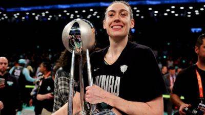 Two-time WNBA MVP Breanna Stewart re-signs with Liberty - ESPN